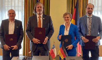 Siderúrgica Huachipato firma junto a Corfo, el Gobierno alemán y la empresa SMS acuerdo de cooperación para la producción de acero verde en Chile